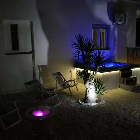 Pier's House Jacuzzi